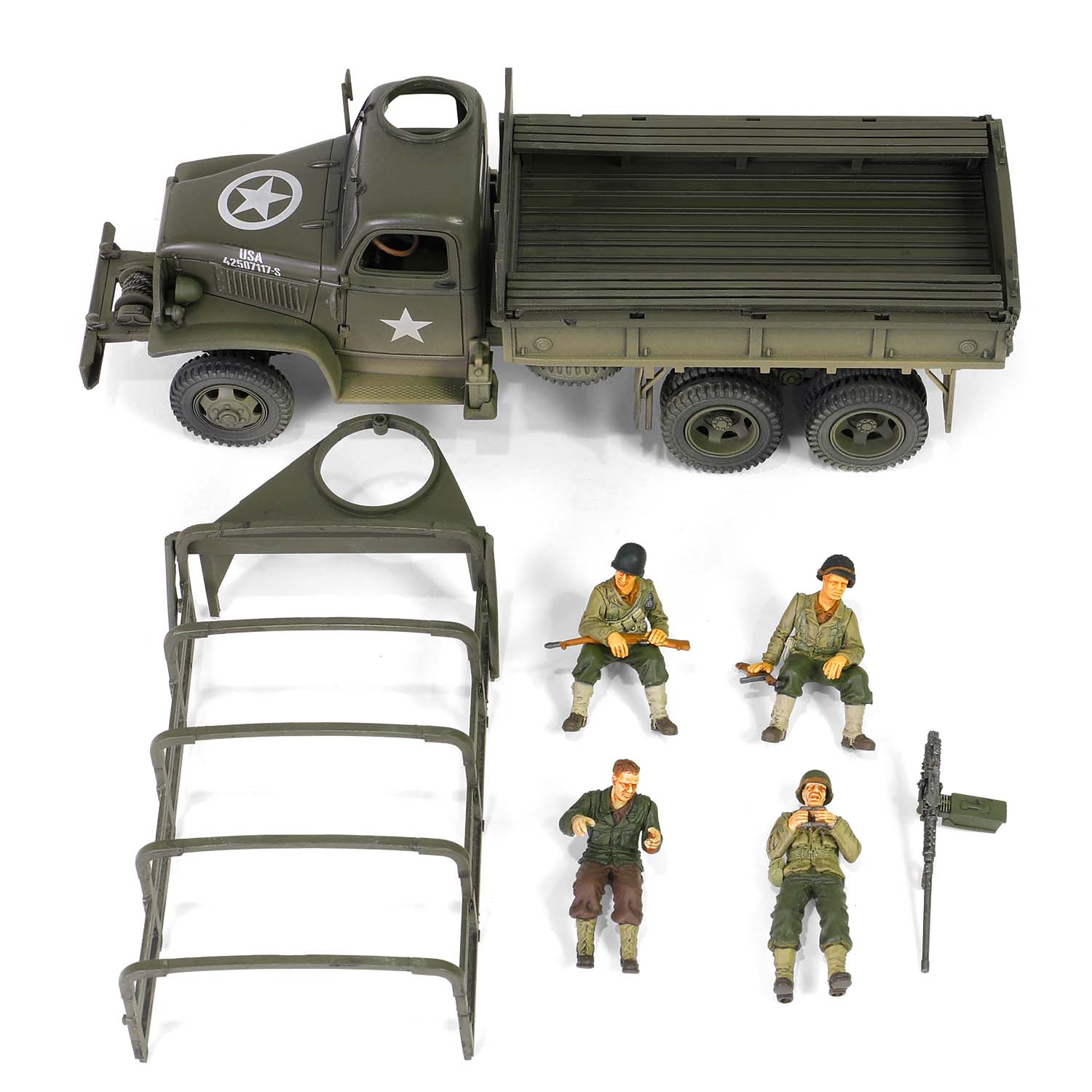 GMC CCKW 353 A1, sheet metal closed cab，U.S. 1st Infantry Division, LST Ship ramp, Weymouth May