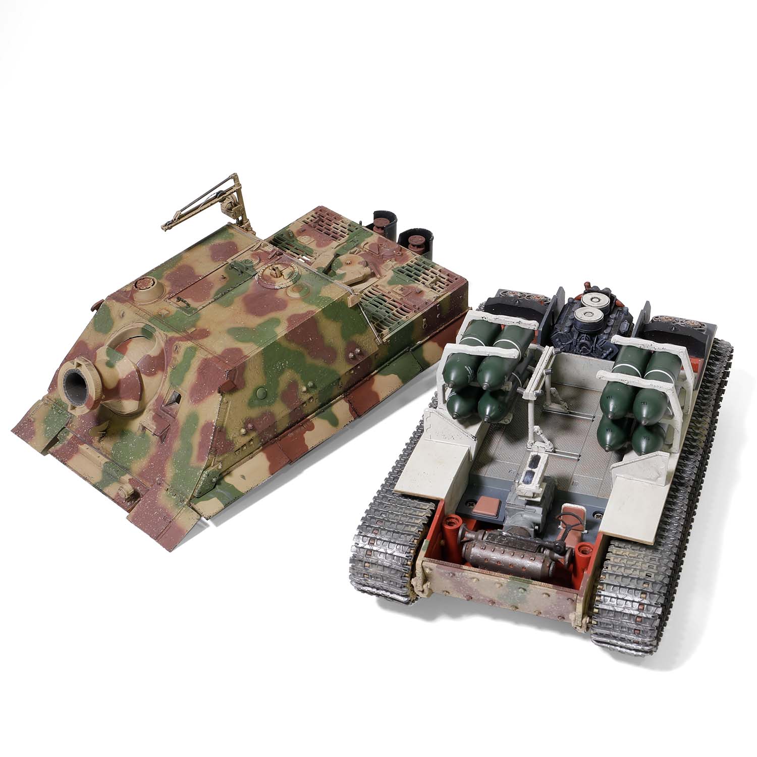 Sturmmorserwagen 606/4 Mit 38cm RW 61 L/3.5 "Sturmtiger" Sturm-Morser-Kp. 1002, the area of Berlin, Germany, May 1945