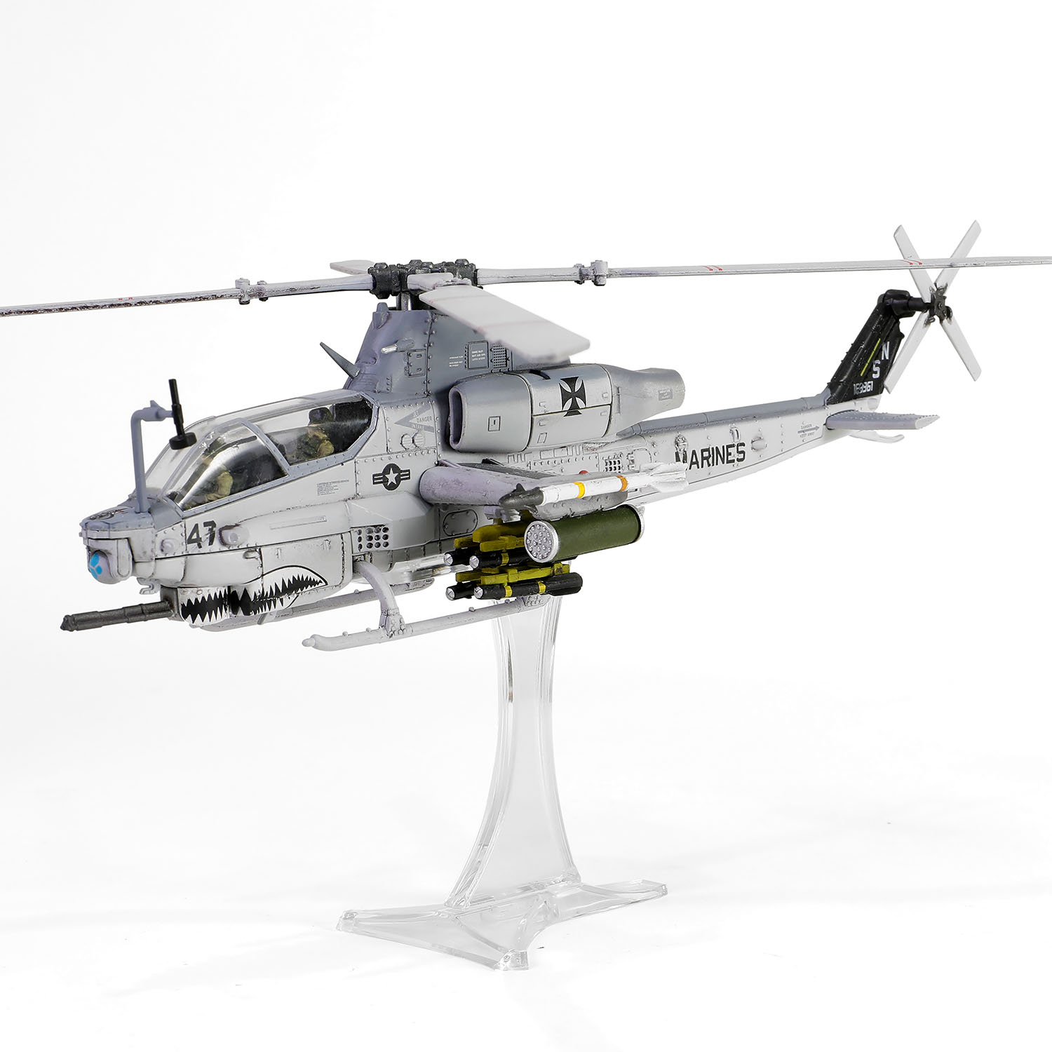 USMC AH-1Z Viper Attack Helicopter, 3rd Marine Aircraft Wing, MAG-39, HMLA-469 ‘Vengeance' , BuNo.168961