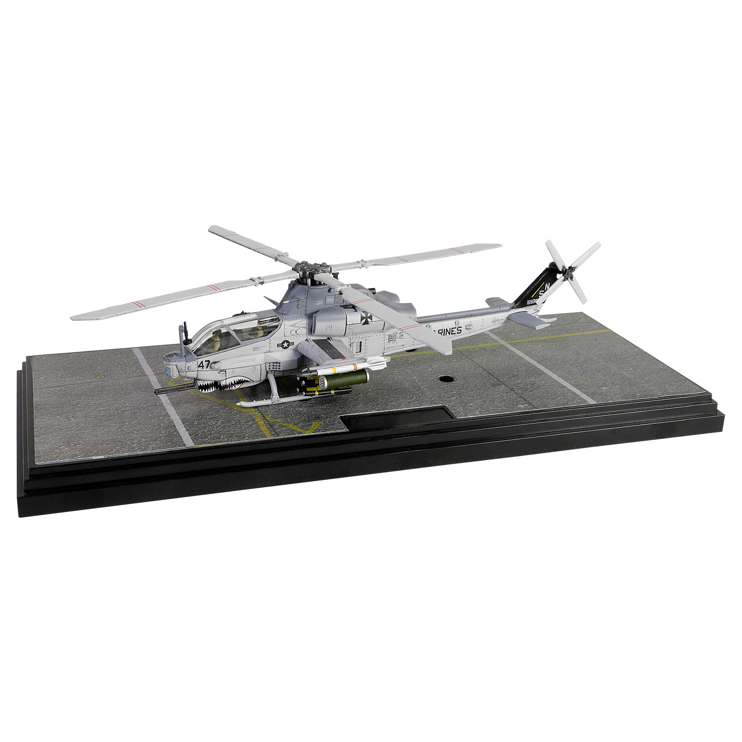 USMC AH-1Z Viper Attack Helicopter, 3rd Marine Aircraft Wing, MAG-39, HMLA-469 ‘Vengeance' , BuNo.168961