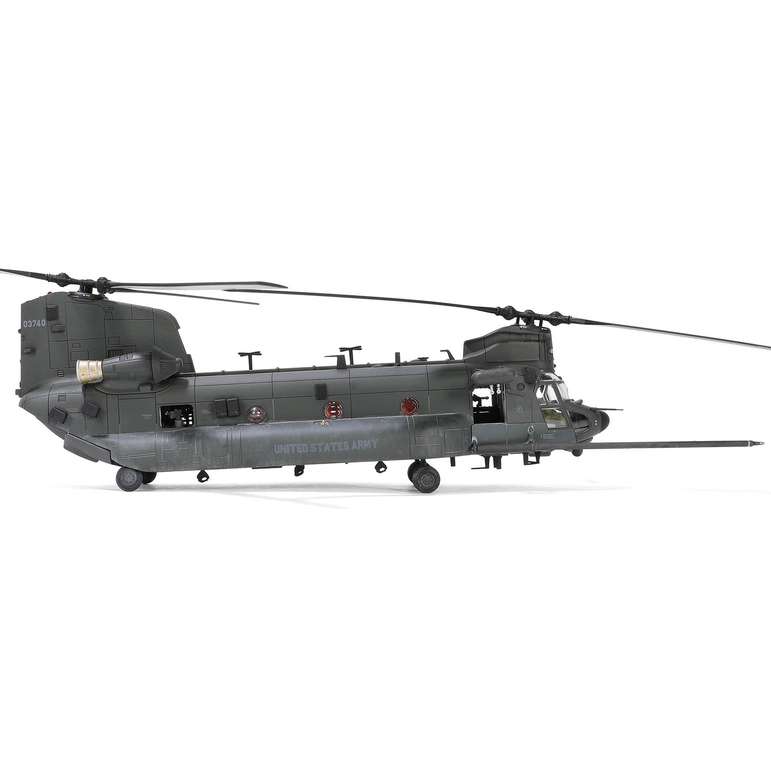 Boeing Chinook MH-47G helicopter #160 Special Operations Aviation Regiment, (160th SOAR) "Night Stalkers", United States Army, 2014
