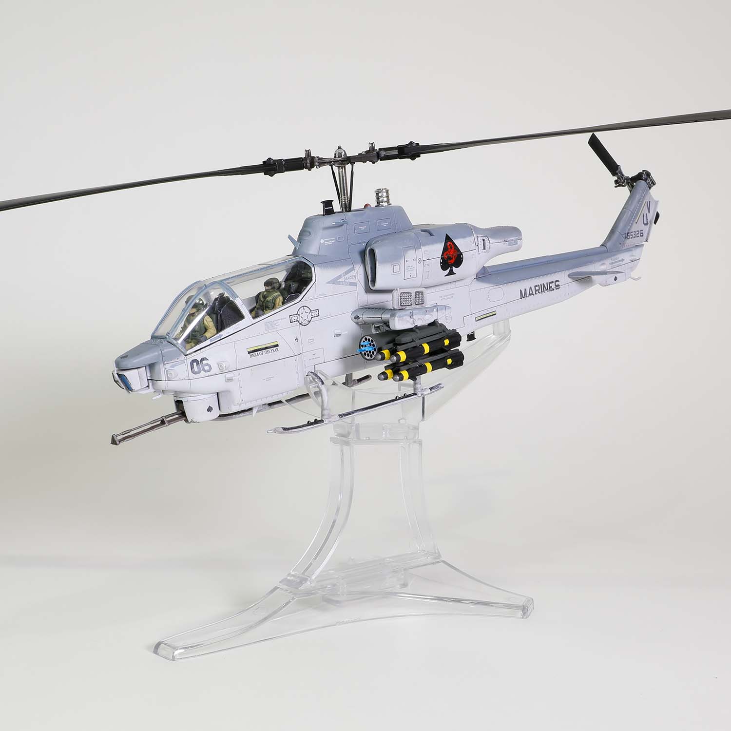 Bell AH-1W "Whiskey Cobra" U.S. Marine Corps Light attack helicopter (NTS exhaust nozzle) Squadron 267, "Final flight of the AH-1W", Camp Pendleton, 23 March
