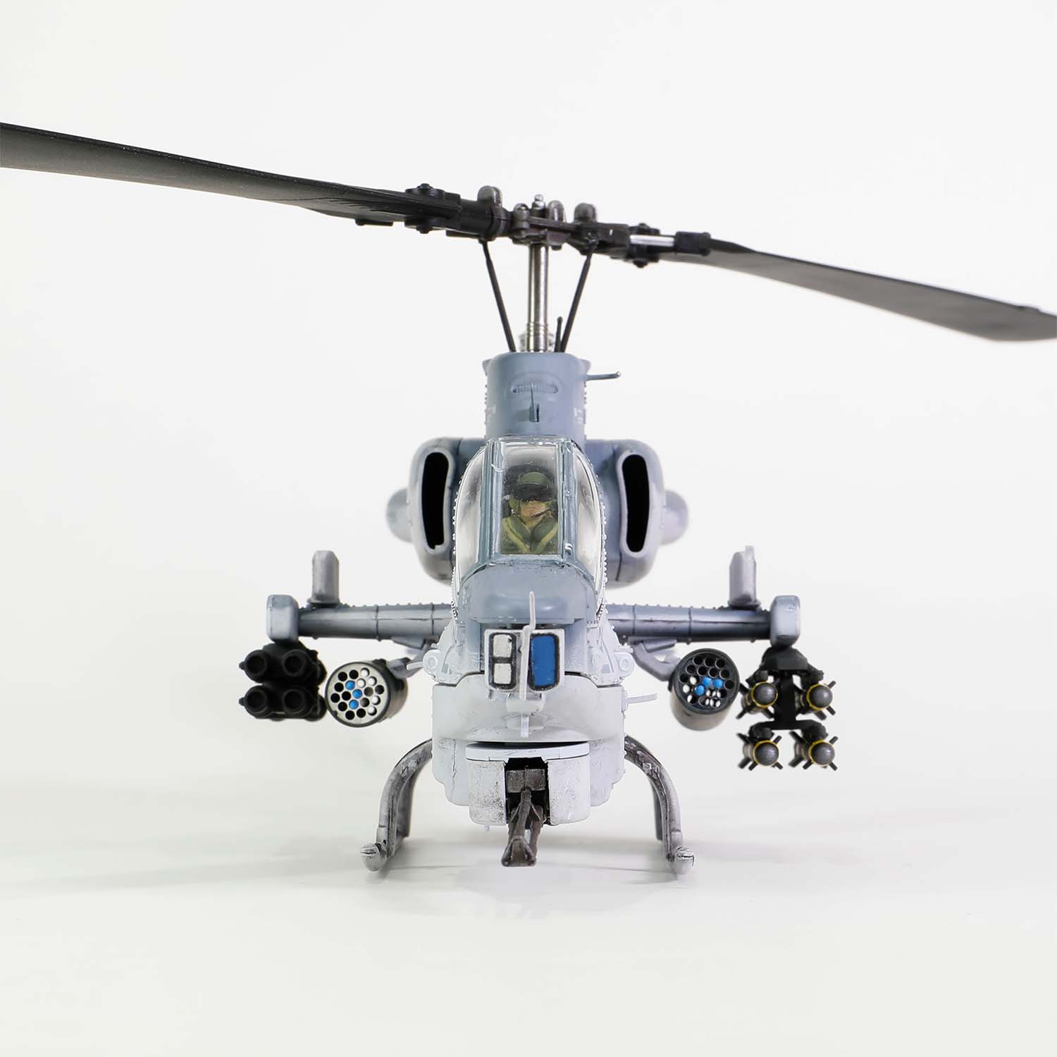 Bell AH-1W "Whiskey Cobra" U.S. Marine Corps Light attack helicopter (NTS exhaust nozzle) Squadron 167, "9/11 tribute", Camp Bastion, Afghanista, December