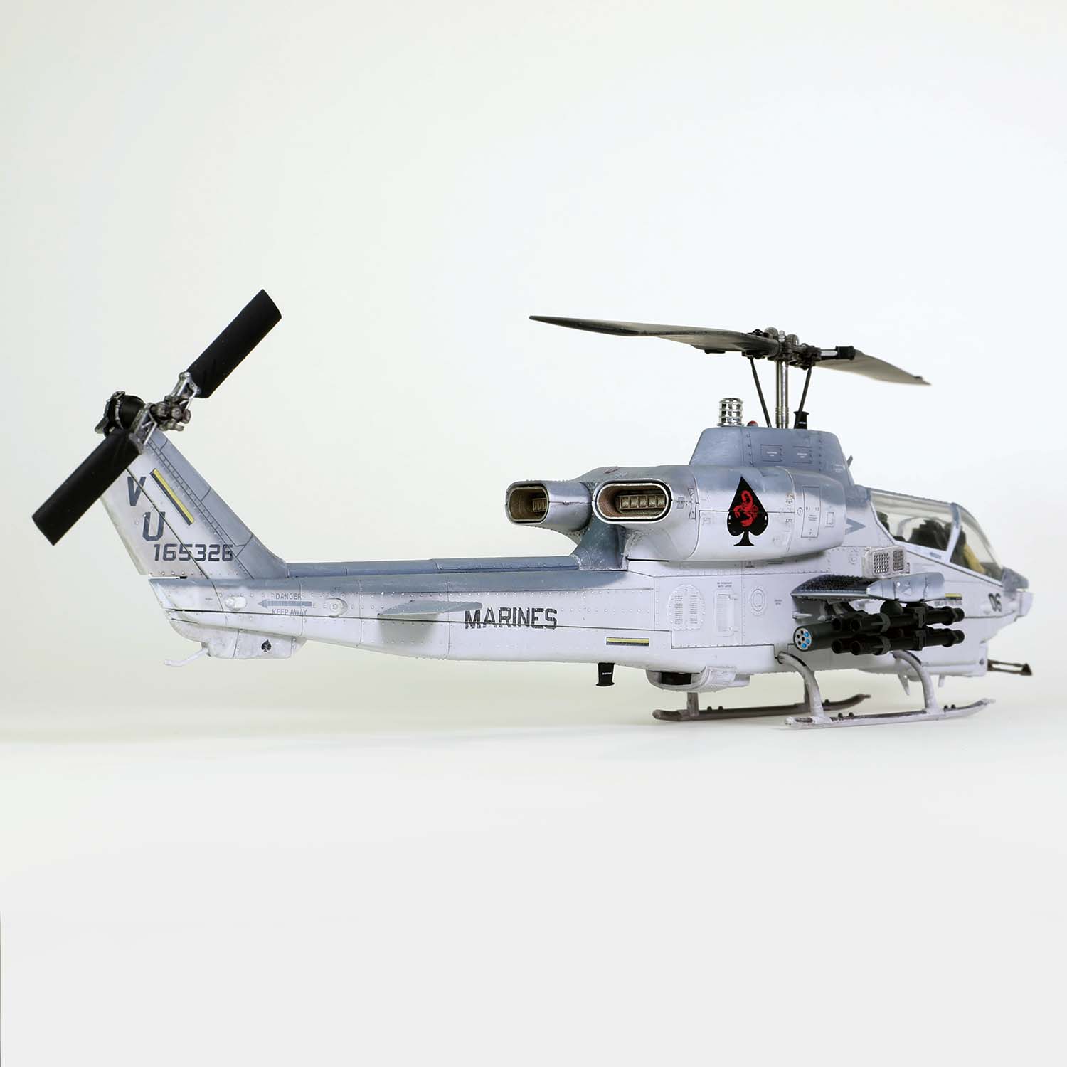 Bell AH-1W "Whiskey Cobra" U.S. Marine Corps Light attack helicopter (NTS exhaust nozzle) Squadron 267, "Final flight of the AH-1W", Camp Pendleton, 23 March