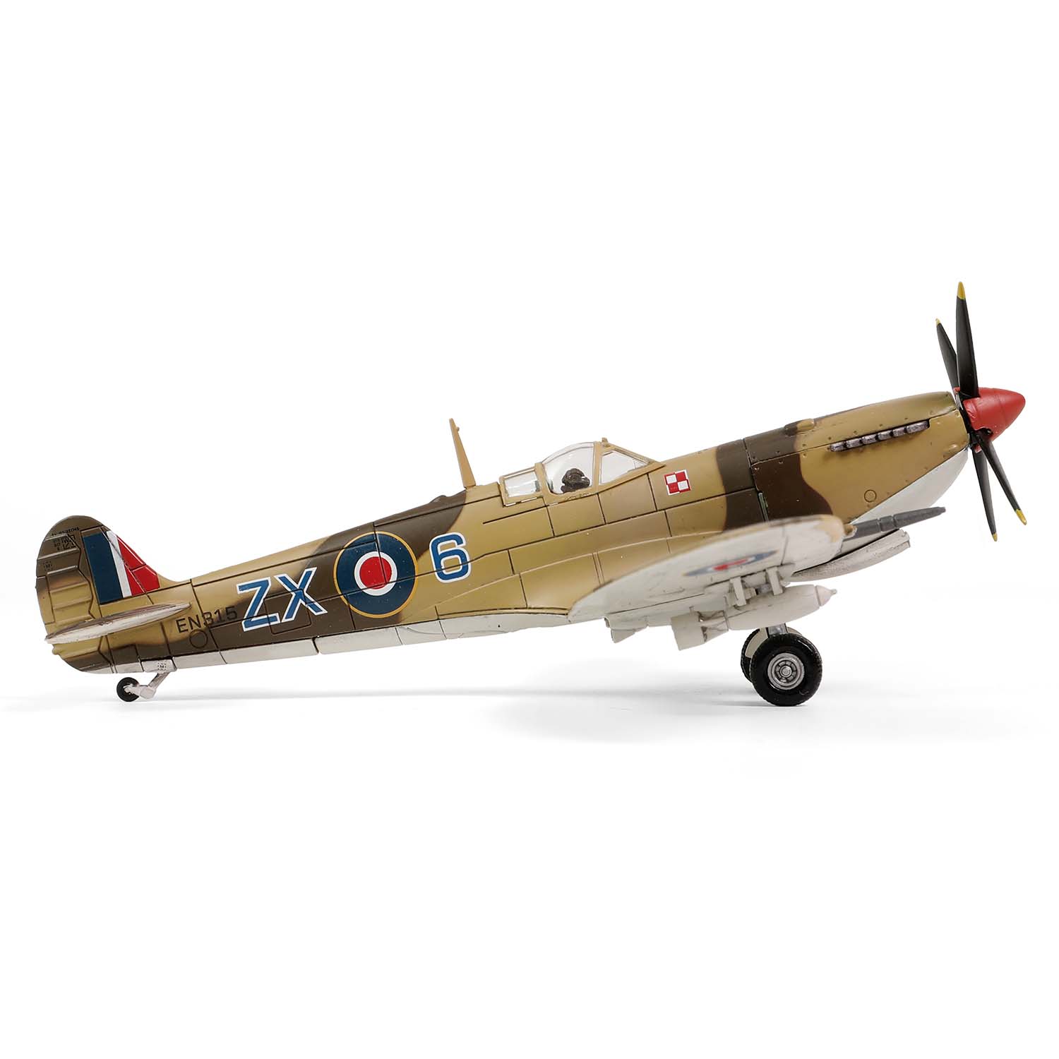 Supermarine Spitfire Mk.IX RAF, EN315 ZX-6 CG of Flt. Lt. Eugeniusz Horbaczewski of No.145 Sqn, La Fouconnerie, Tunisia, April