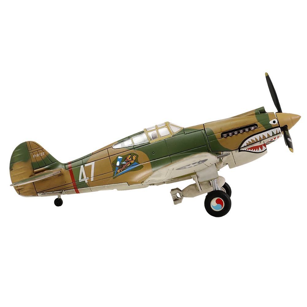 Curtiss P-40B / HAWK 81A-2 3rd Pursuit Squadron, American Volunteer Group, P-8127, Serial : 47, China, June (flown by R.T. Smith)