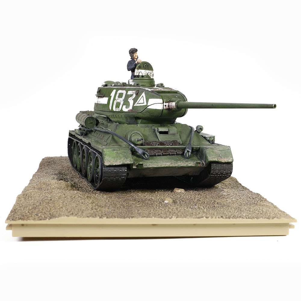 T-34-85 Model 1944 medium tank 95th Tank Brigade, 9th Tank Corps, Berlin, May