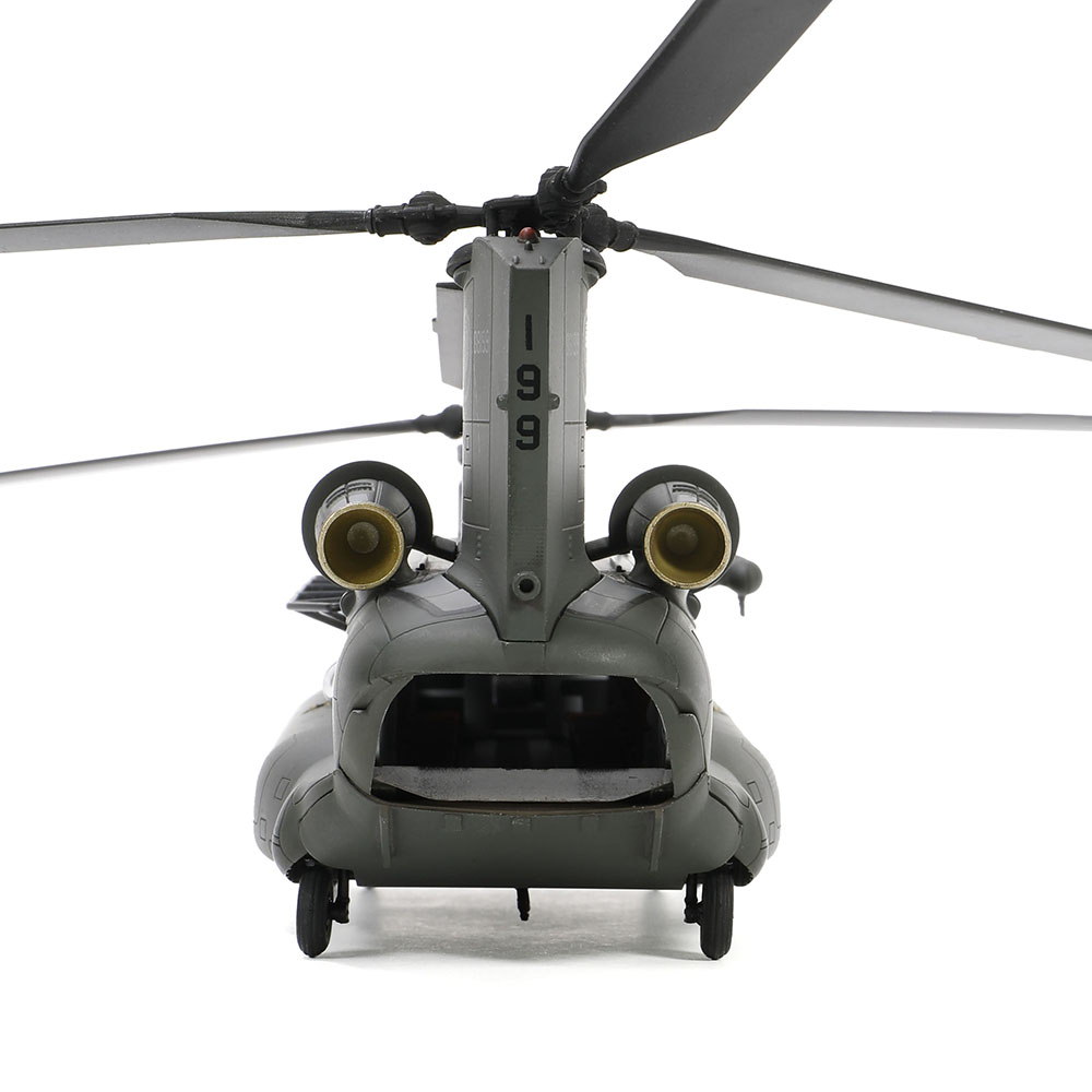 Boeing Chinook CH-47SD helicopter Republic of Singapore Air Force, 127 Squadron, Sembawang Air Base, "HMS Echo medical support", December 18th, 2008