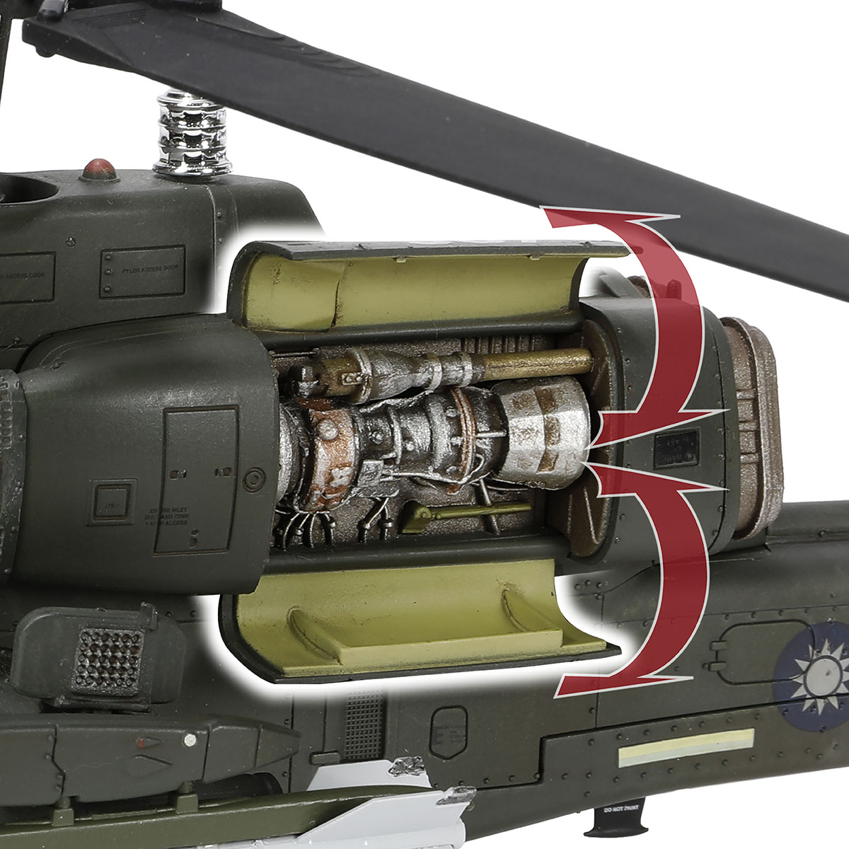 活动部份包括螺旋桨，驾驶舱挡风玻璃，发动机舱门和升降舵